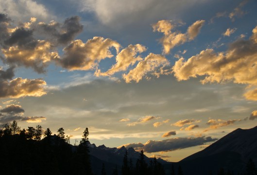 clouds in nice light from sulphur mountain