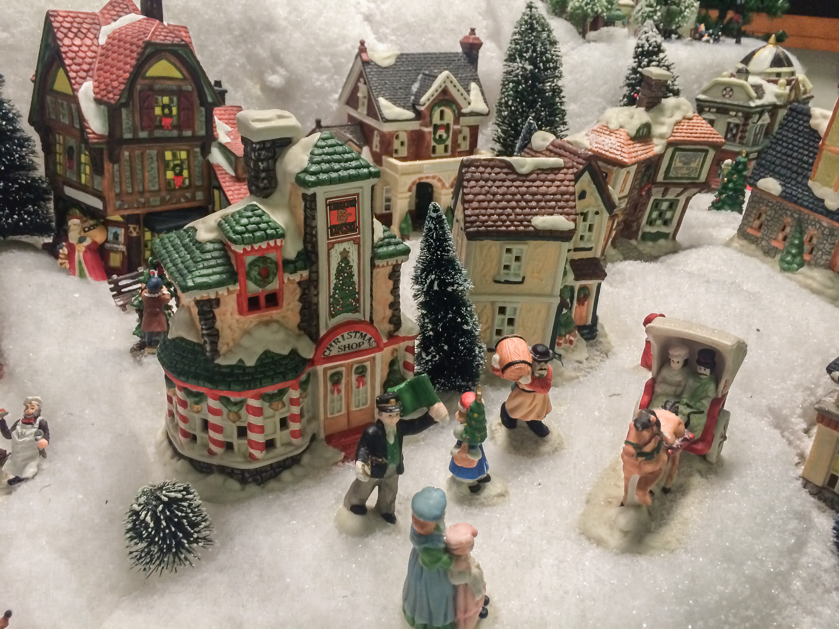 christmas-village-nb-western-development-museum