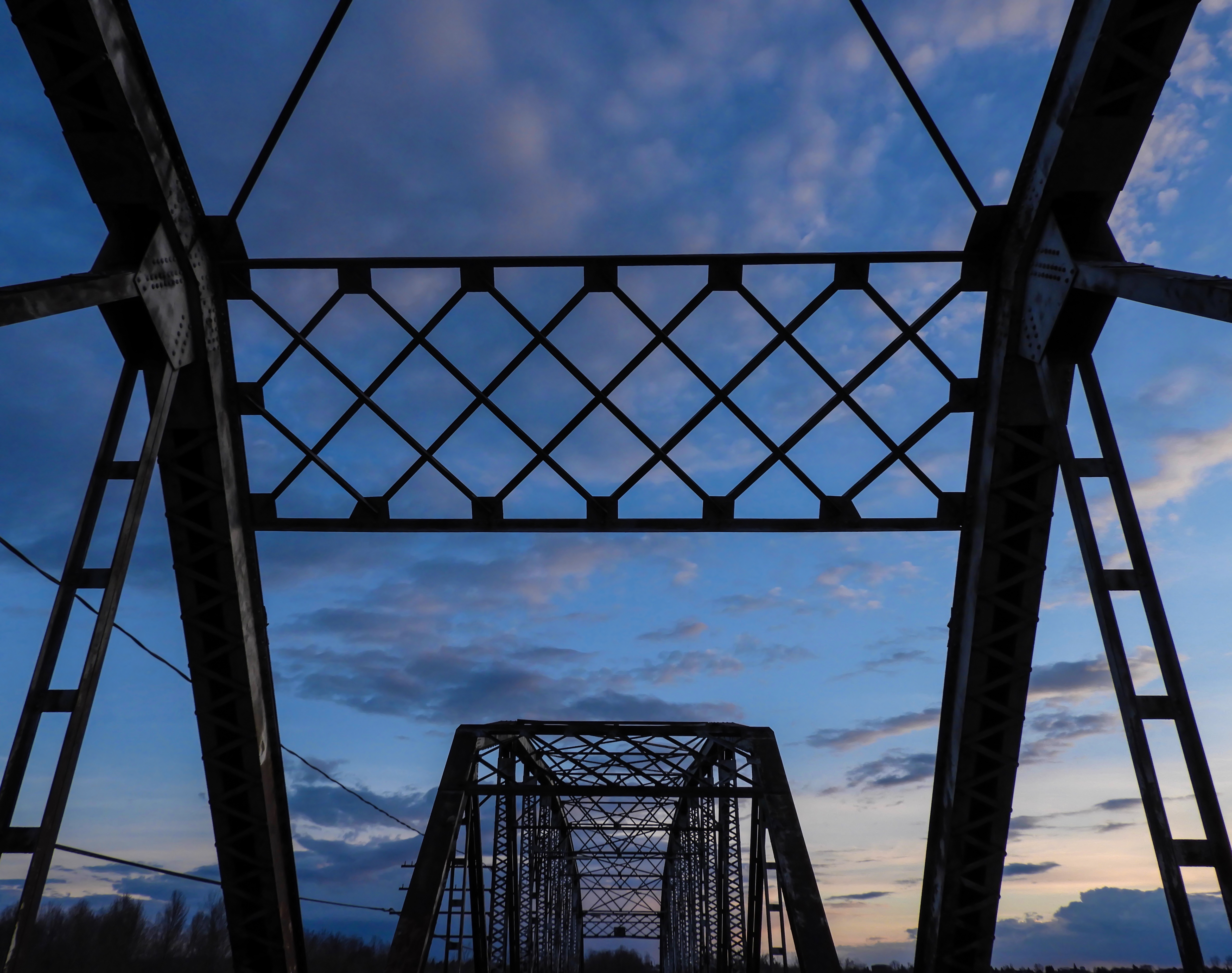 Battleford pedestrian bridge 4