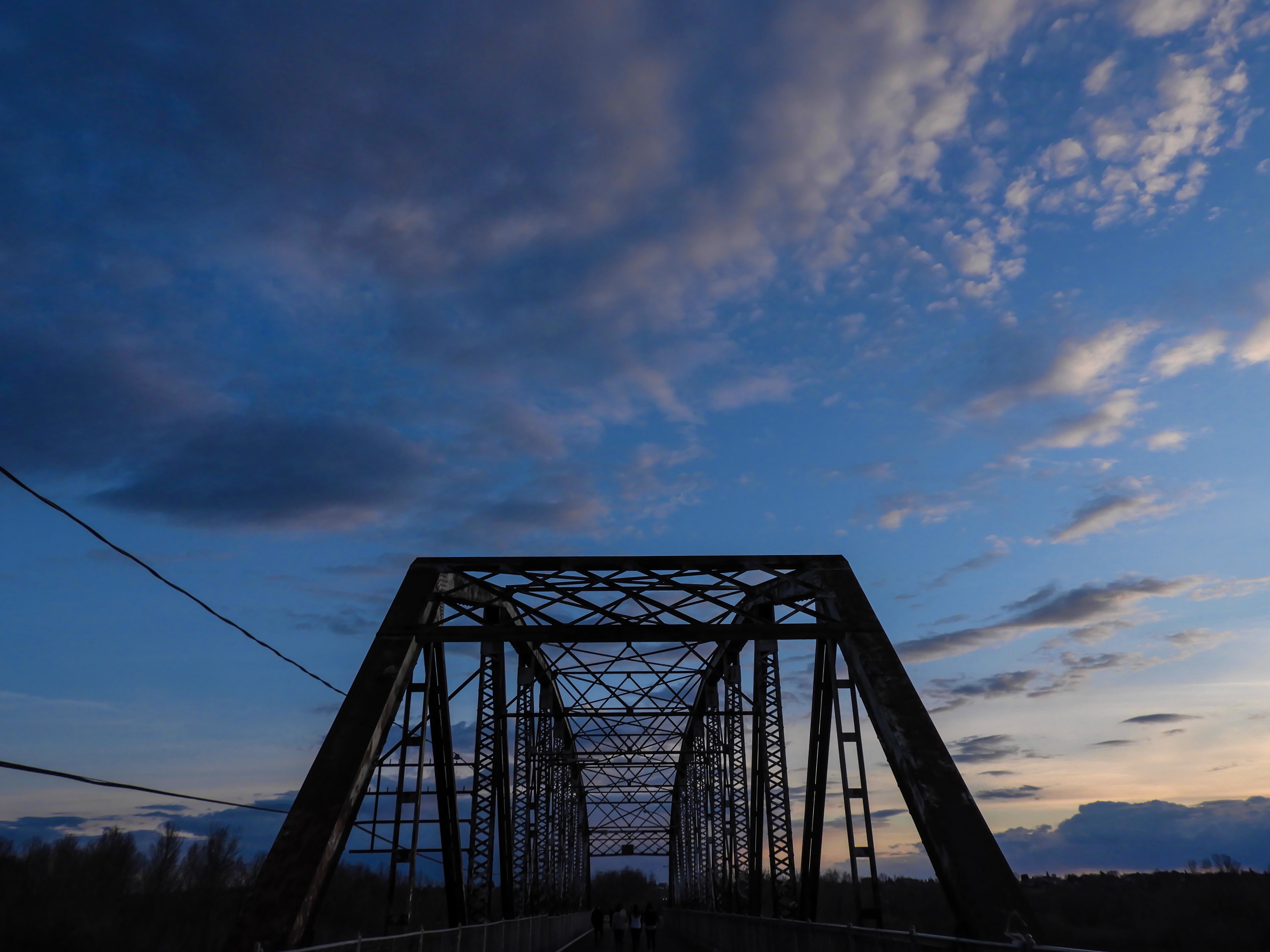 Battleford pedestrian bridge 7