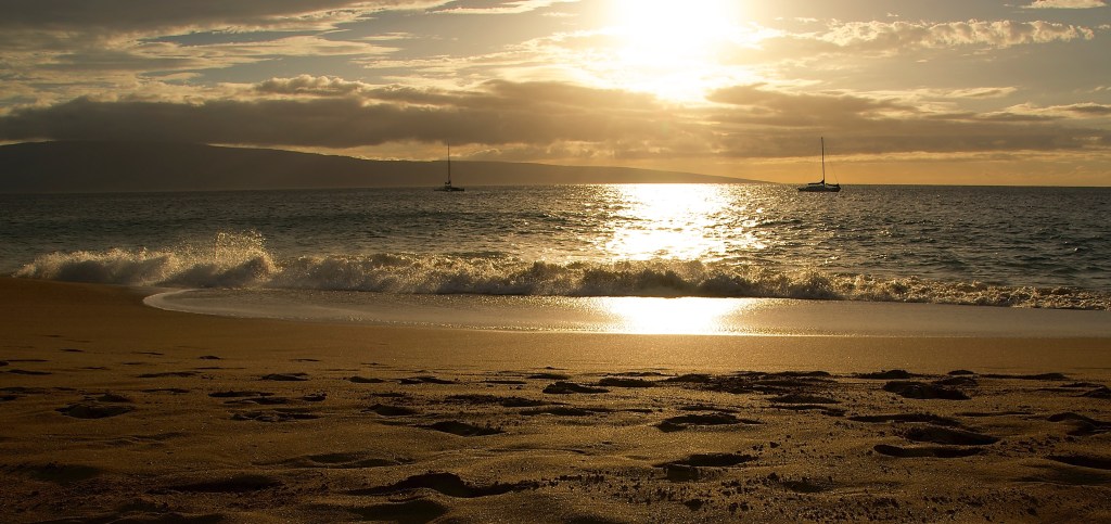 listening to the waves (videos&nbsp;attached)